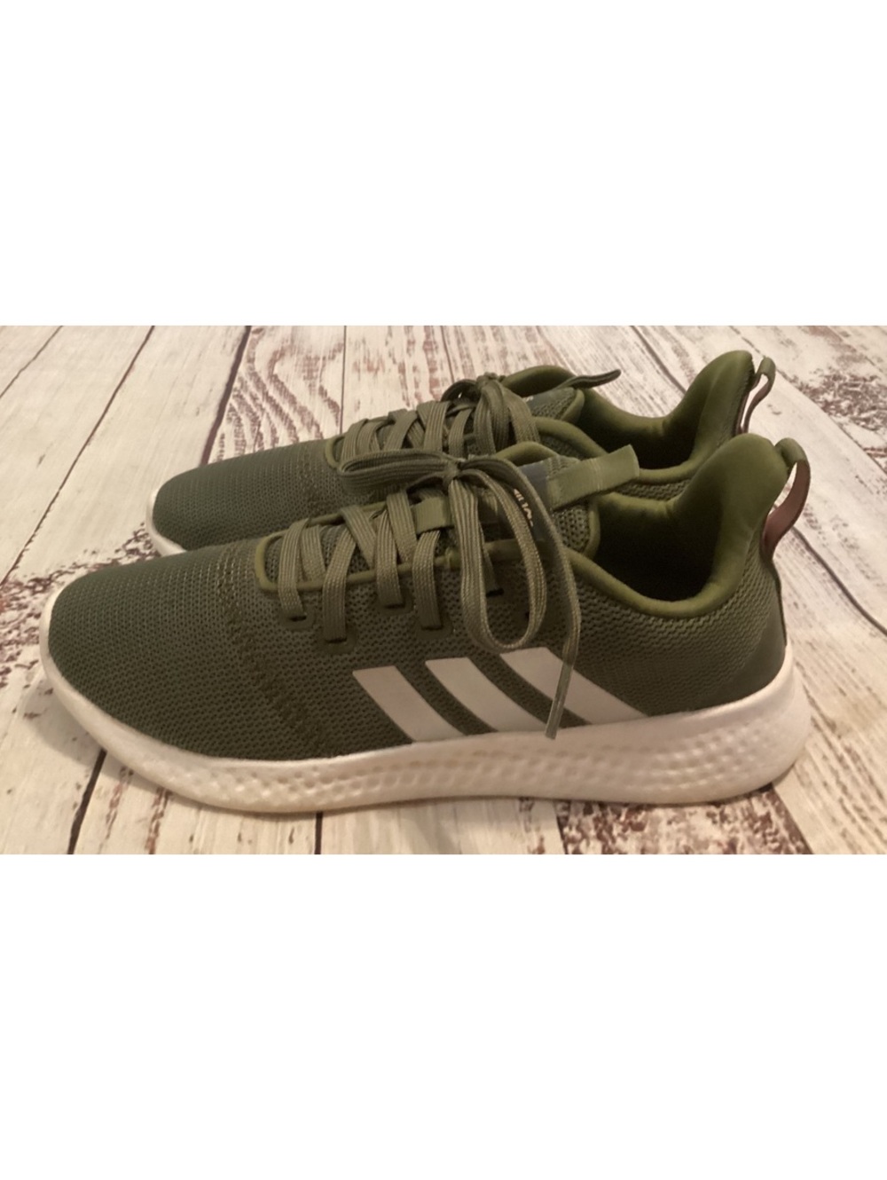 Adidas CloudFoam Comfort Olive Green Running Shoes Women’s 7